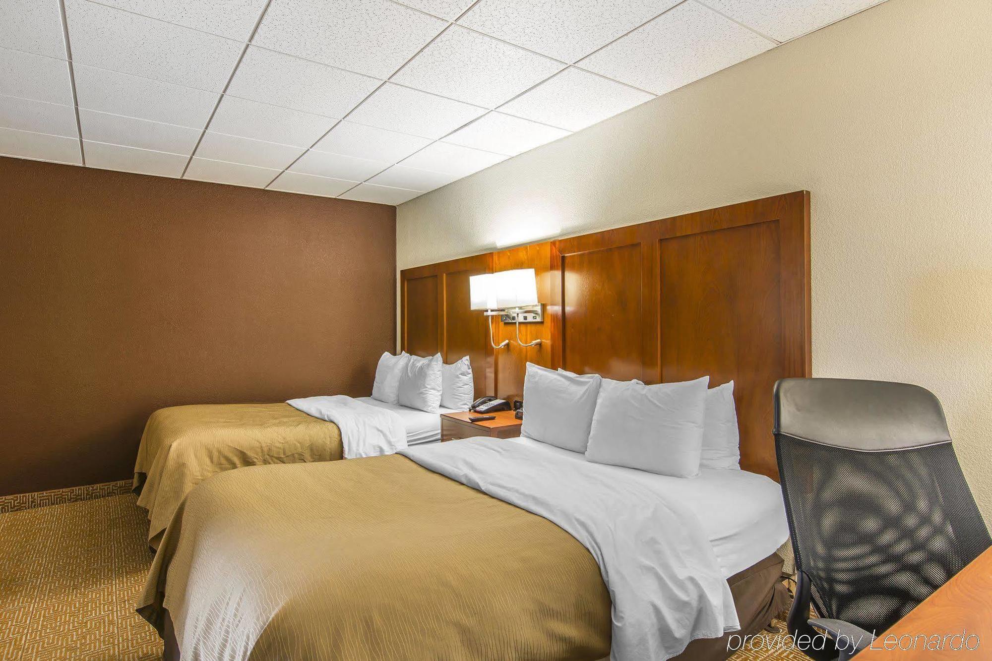 Quality Inn And Suites Conference Center 리치먼드 외부 사진