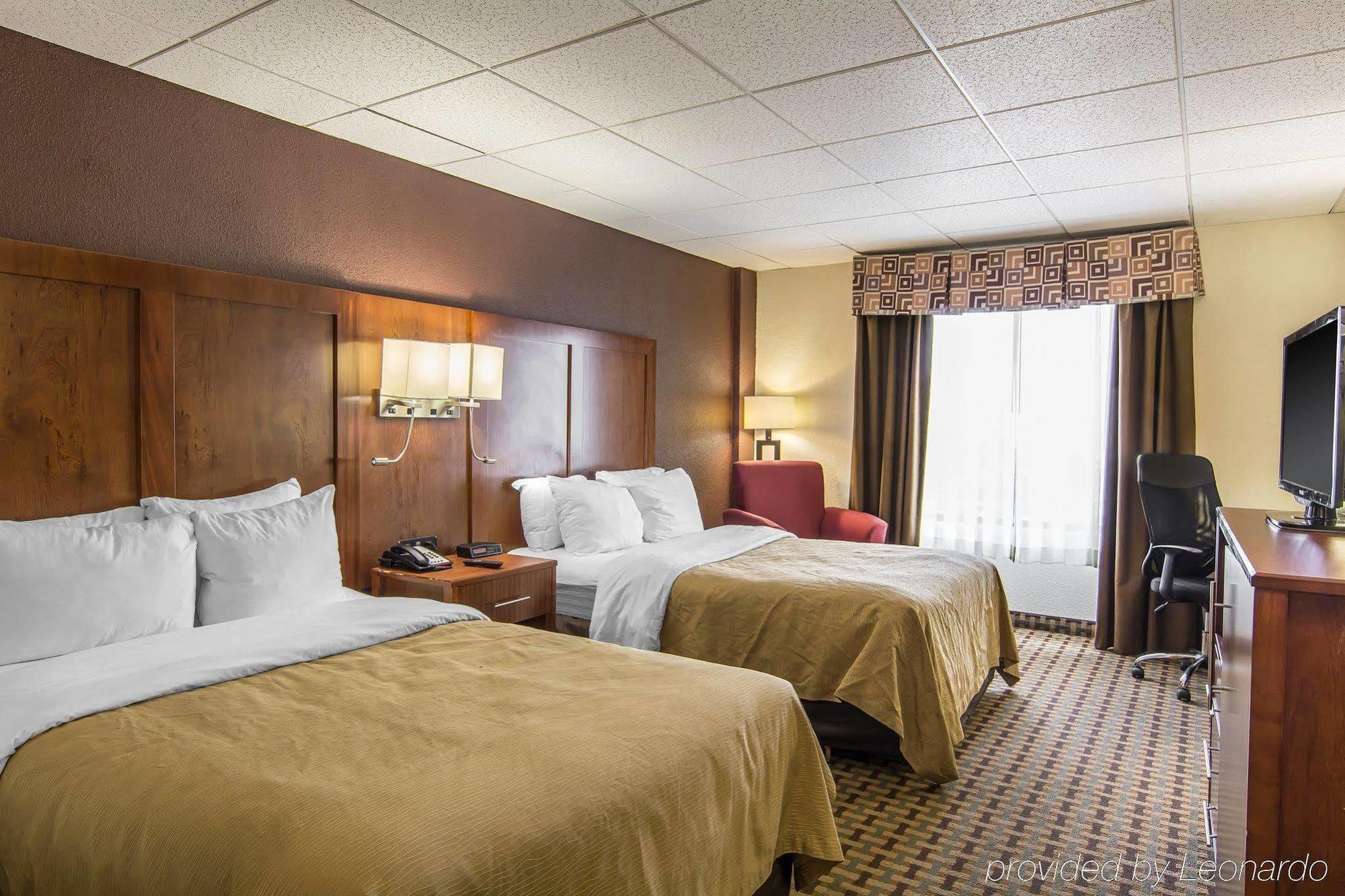 Quality Inn And Suites Conference Center 리치먼드 외부 사진