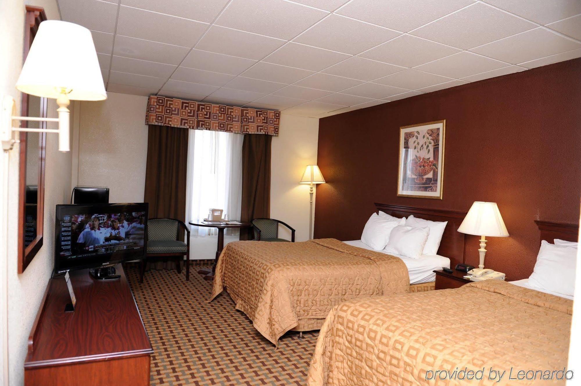 Quality Inn And Suites Conference Center 리치먼드 객실 사진